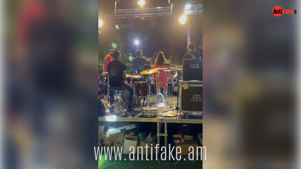 article-image
